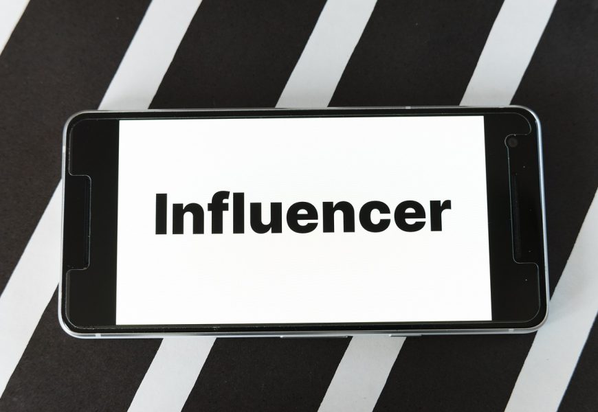 mockup, screen, smartphone, website, blog, word, influencer, brand, branding, marketing, instagram, youtube, facebook, group, community, network, communication, social, connection, platform, internet, influencer, influencer, influencer, influencer, influencer